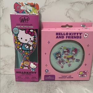 Impressions Hello Kitty Mini Detangler and LED Mirror Set - Multicolor